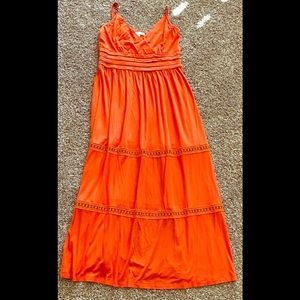 Excellent condition Annee Matthew nursing dress